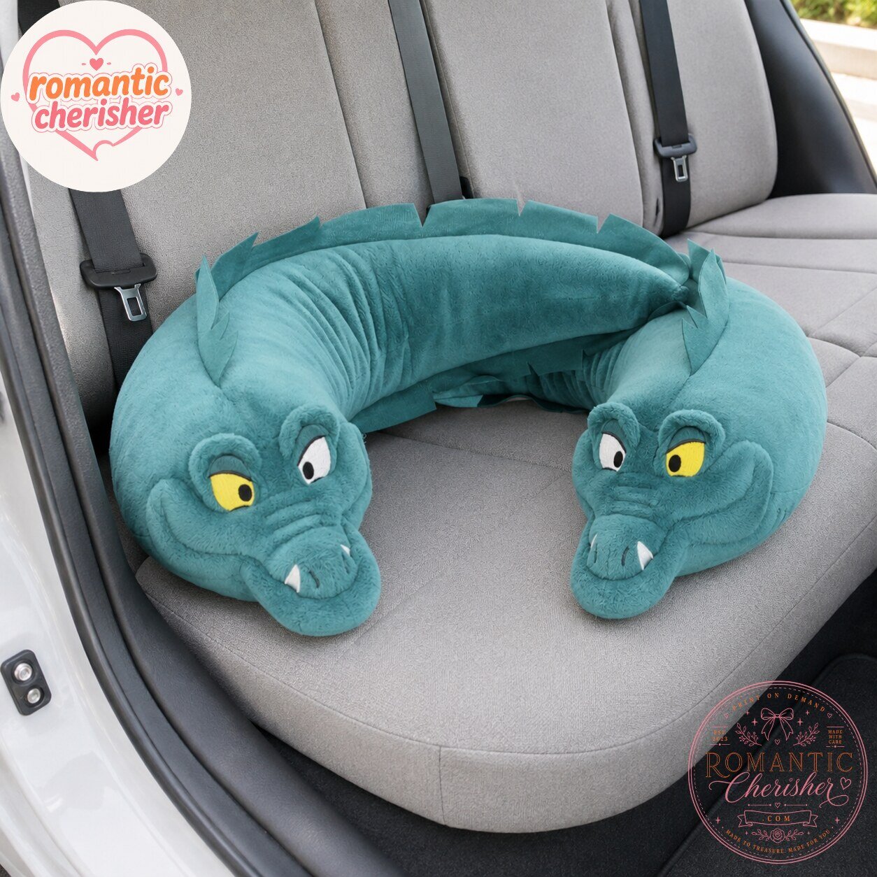 Flotsam And Jetsam Electric Eel Shoulder Plush Toy Flotsam & Jetsam Electric Eel Shoulder Plush Toy – image 3 of 4